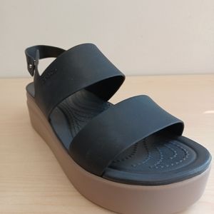 Crocs Brooklyn Low Wedge
